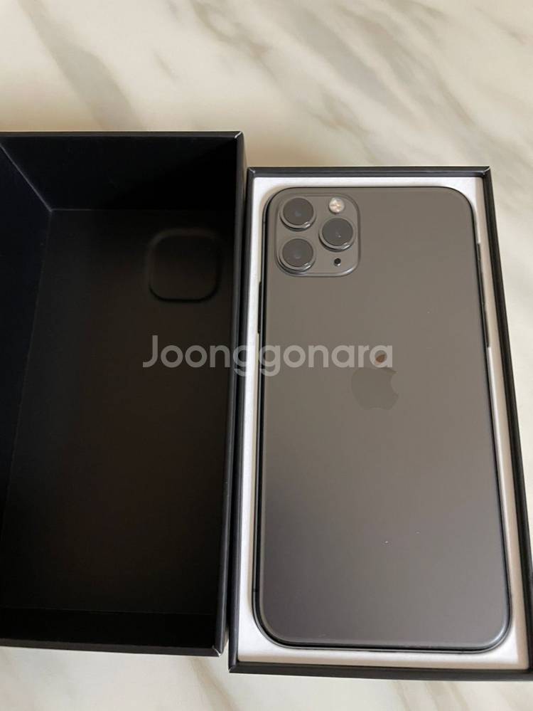 아이폰11프로 64기가 블랙 팝니다--0