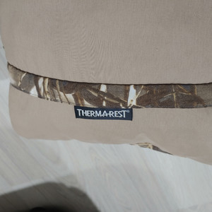 THERMAREST 베개