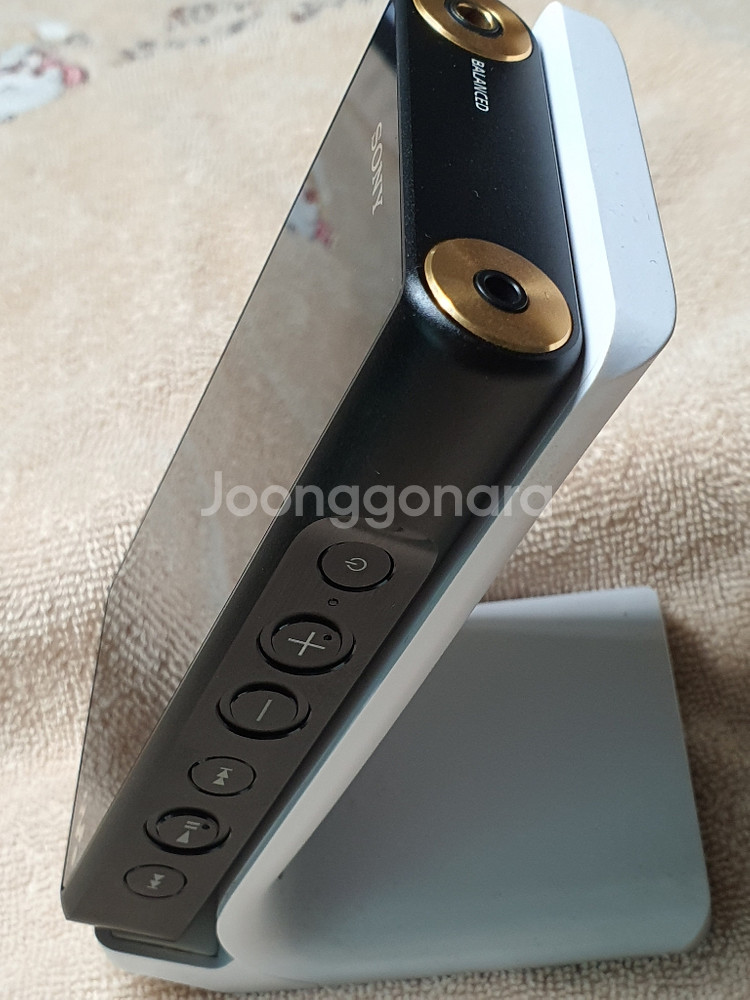 소니 흑덩이 WM1A 판매합니다.--5