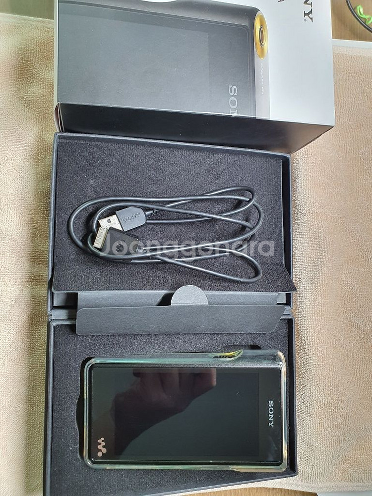 소니 흑덩이 WM1A 판매합니다.--1