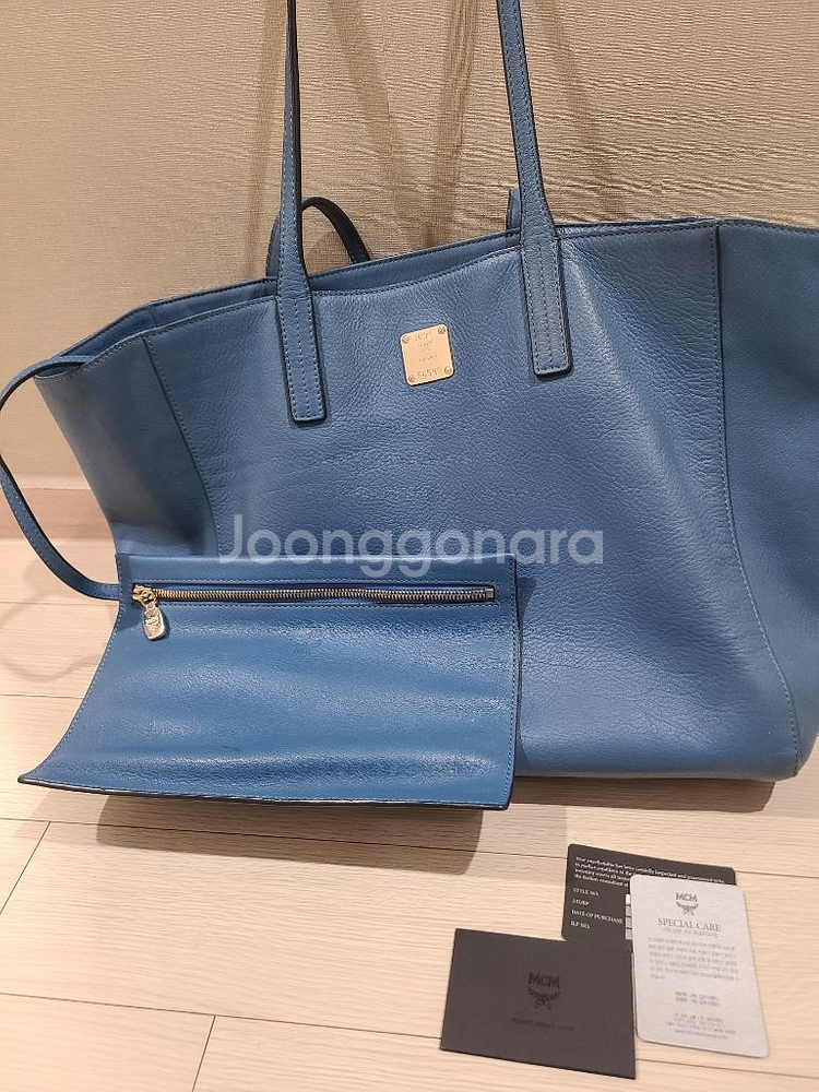 MCM쇼퍼백 판매합니다--4