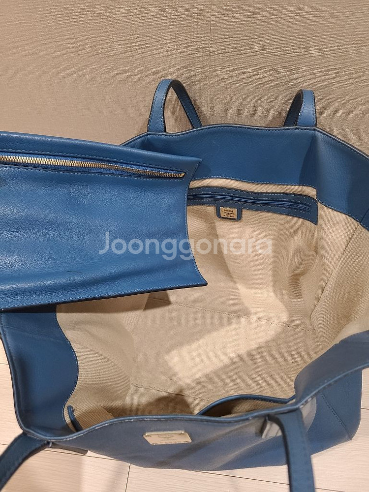 MCM쇼퍼백 판매합니다--5