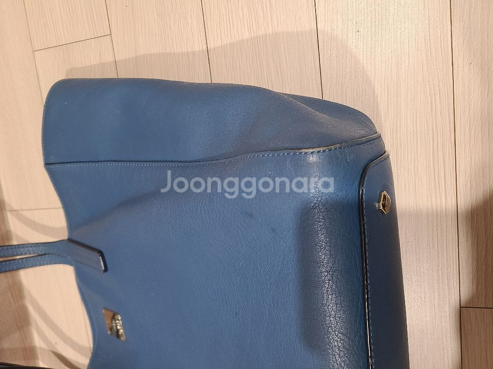 MCM쇼퍼백 판매합니다--3