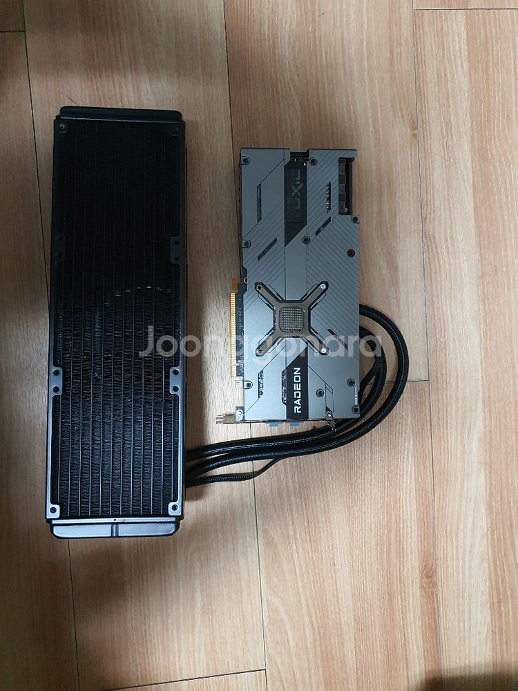 사파이어 라데온 rx6900xt Toxic Ex--1