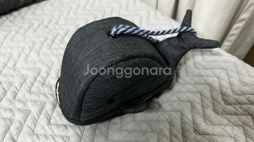 캐논 m6 mark2 15-45킷 + 정품삼각대--4