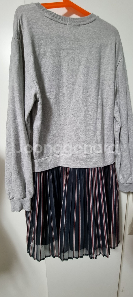 닥스 맨투맨 원피스150--2