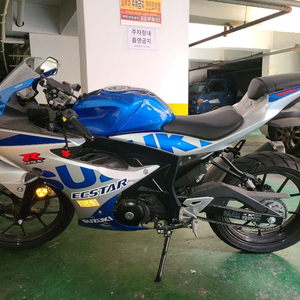 21년 gsx-r125 스페셜 컬러