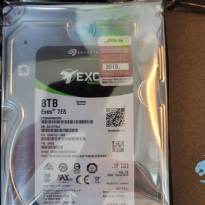 Seagate Exos HDD 8TB 팝니다