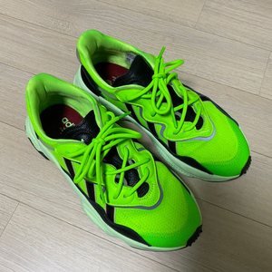 아디다스 오즈위고 250