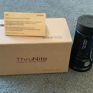 손전등 ThruNite TN36 11000 루멘