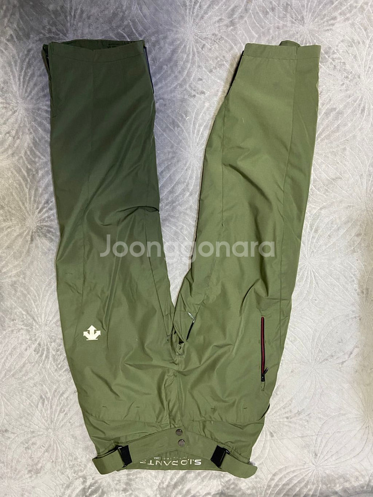 데상트 스키복--2