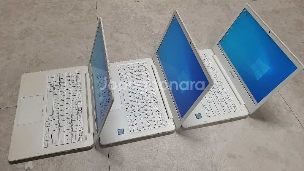 삼성 슬림노트북 i5-7200u,ssd 256g,8g--1