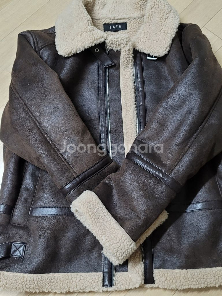 테이트 무스탕 점퍼 자켓--1