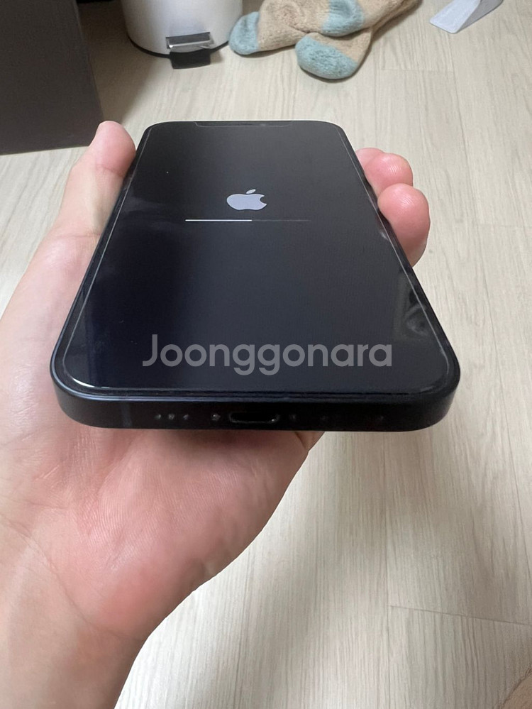 아이폰12 블랙 64기가 팝니다--6