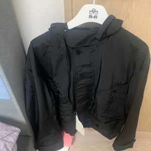 폴리테루 후디드