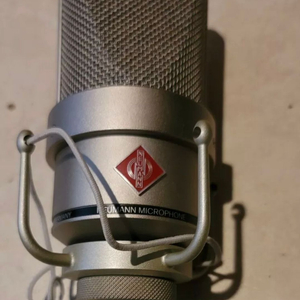 tlm 103 노이만 컨덴서 마이크