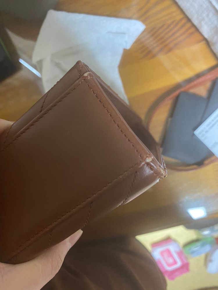 입생로랑 체인 엔벨로프 클래식 가방 이미지