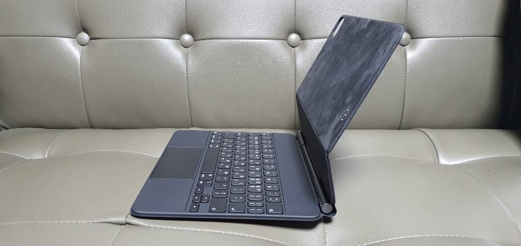 정품 아이패드 프로3세대/아이패드 에어 4세대 매직키보--2