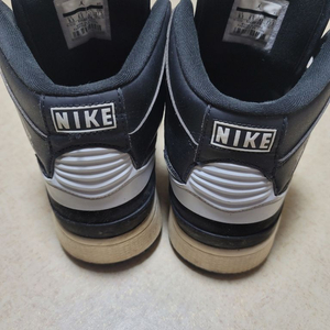 조던1 레트로 86 275