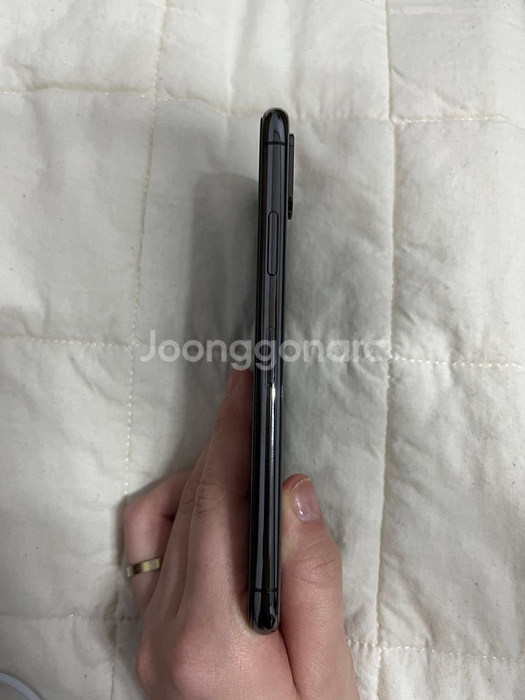 아이폰xs 64 A+급--4
