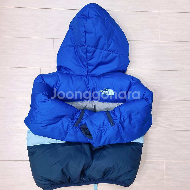 노스페이스패딩(12개월~18개월)--2