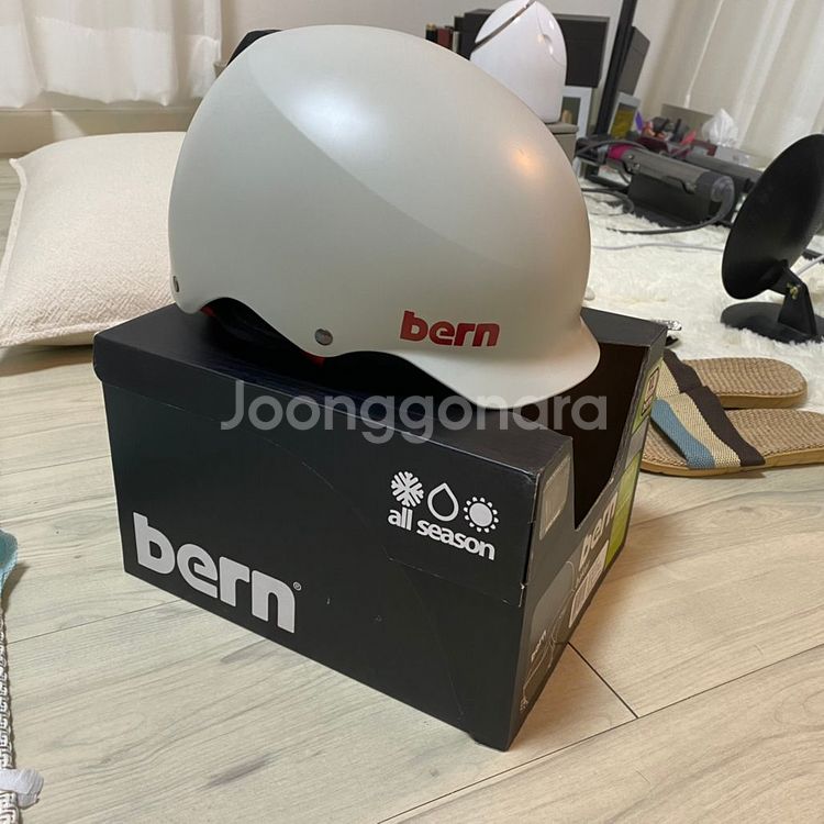 bern 헬맷 ,XL사이즈--1