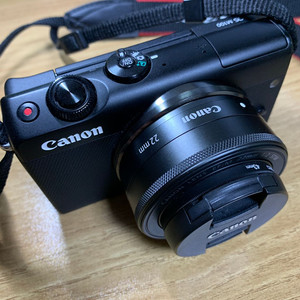 캐논 미러리스 m100, 22mm 단렌즈 판매합니다