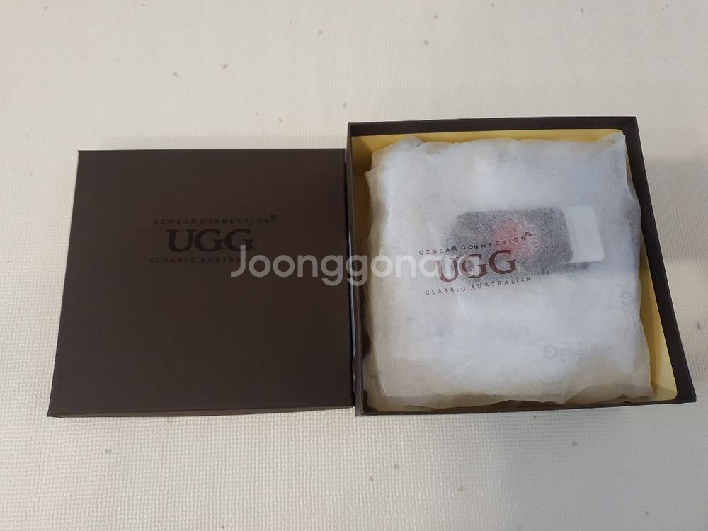 (새상품) UGG 원리본 로지브라운 5/6 145cm--3