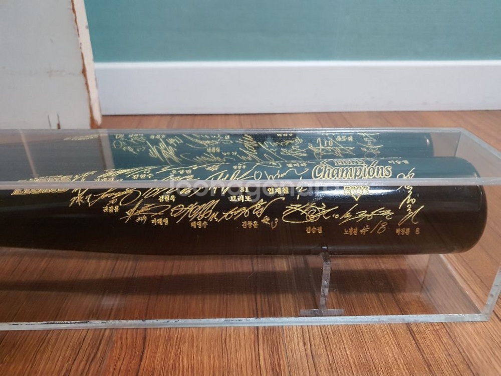 삼성라이온즈 우승기념 싸인배트 팝니다--2