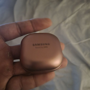 갤럭시 버즈 라이브 브론즈 단품팝니다