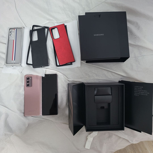 갤럭시 폴드 브론즈2 박스풀 상태좋음 판매 안전거래가능