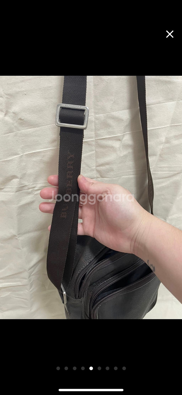 버버리 크로스백--4