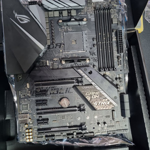 asus 로그스트릭스 x470-F 팝니다