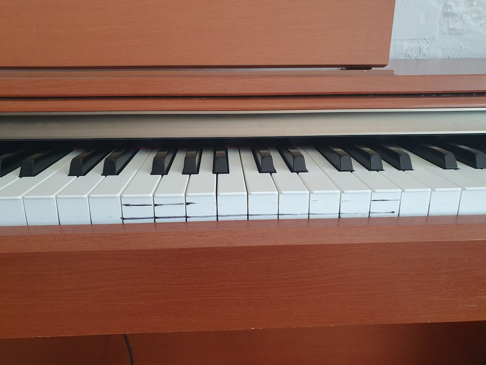 야마하 ydp-123 전자피아노 팔아요--4