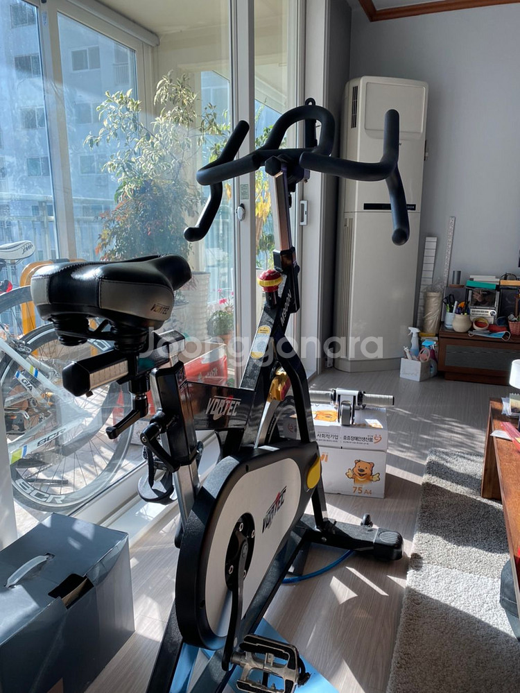 완전 무소음 실내스피닝 자전거 보텍 m900n--2