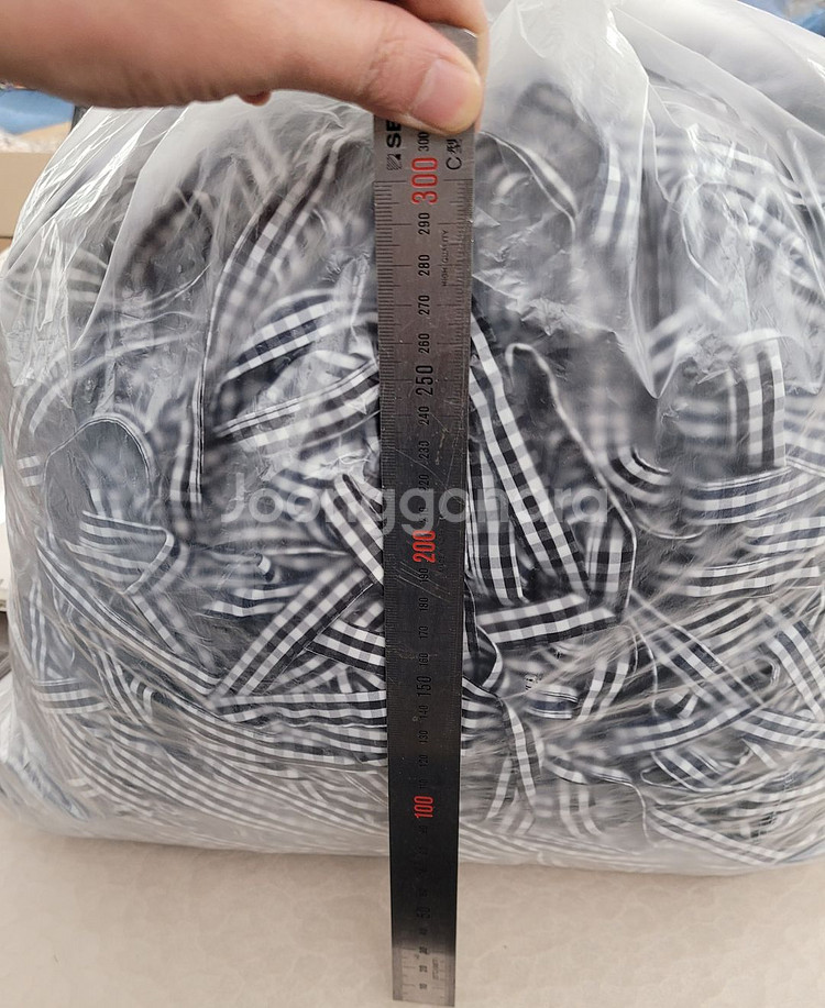 원단리본 15미리 약1000마 일괄. 택포--3