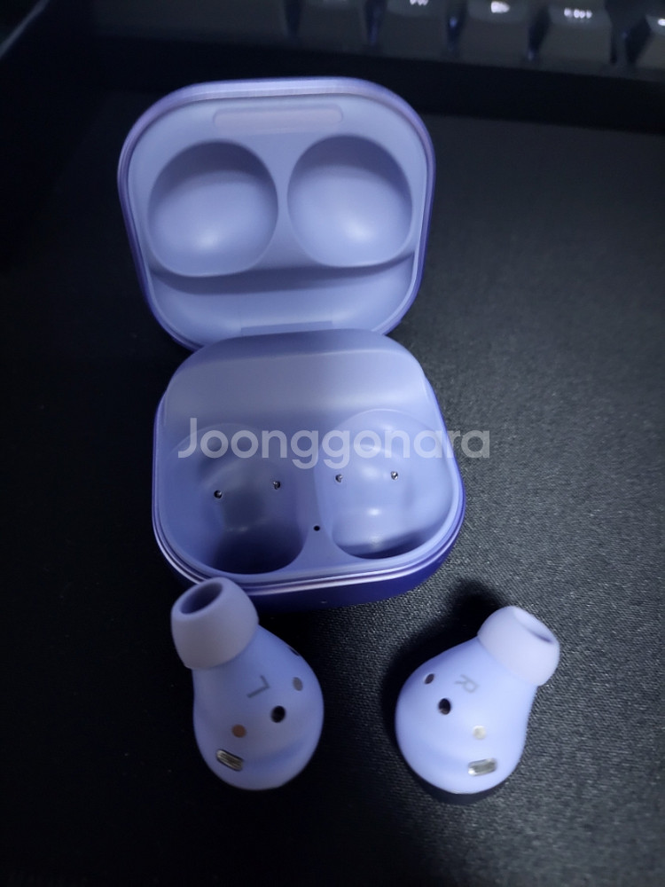 갤럭시버즈프로 거이새거 팔아요--2