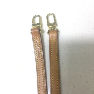 루이비통 크로스 스트랩