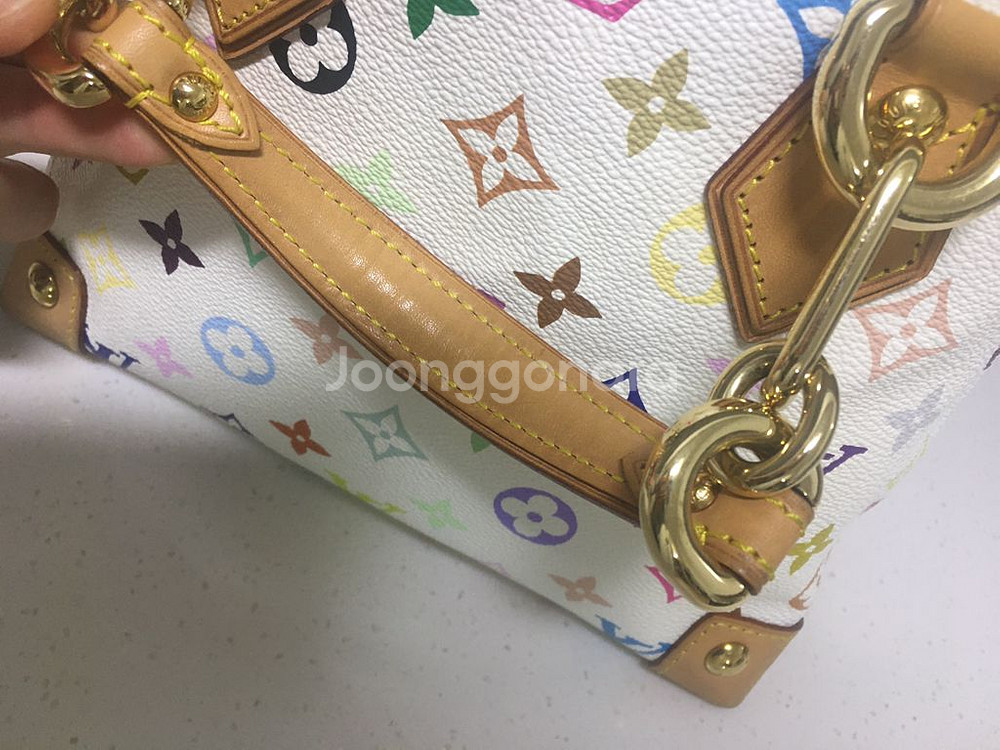 루이비통 멀티 화이트 (오드라)--4