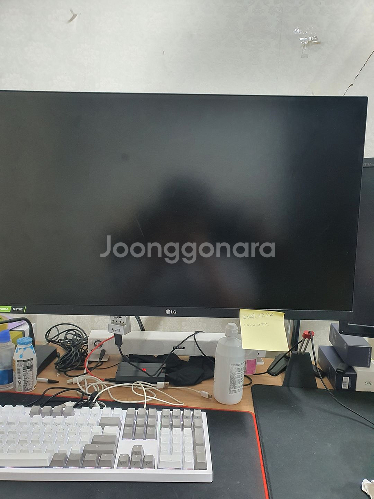lg27gn750 팝니다--2
