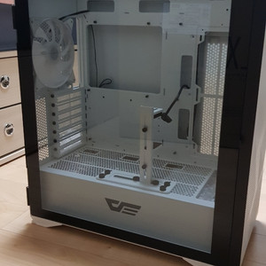 다크플래쉬 dlx21 메쉬화이트 외 쿨러,5v허브