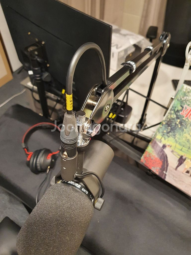 Shure SM-7B 다이나믹 마이크--4