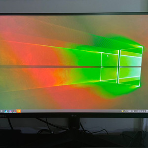 LG 게이밍 모니터 27gn750 팝니다