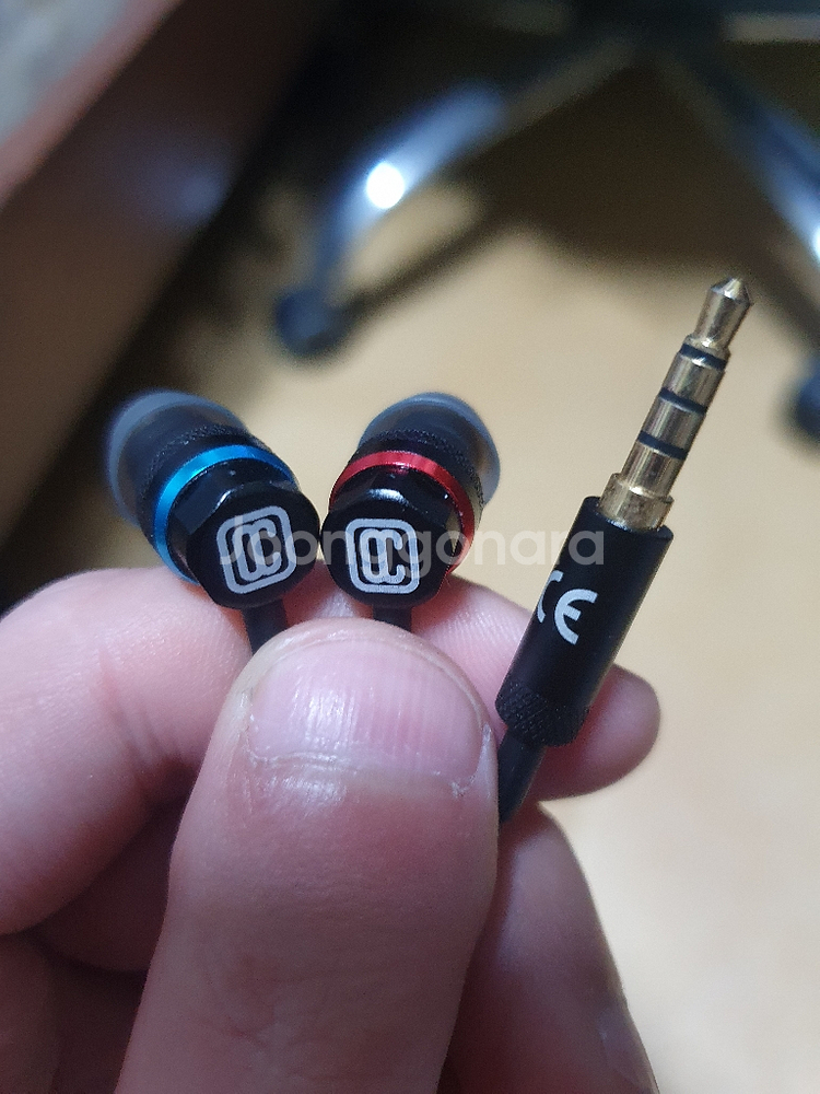 게이밍이어폰 옥톤 OC-G9 판매합니다--2