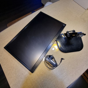 LG 22인치 모니터