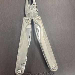 레더맨 차지 플러스 tti 판매합니다