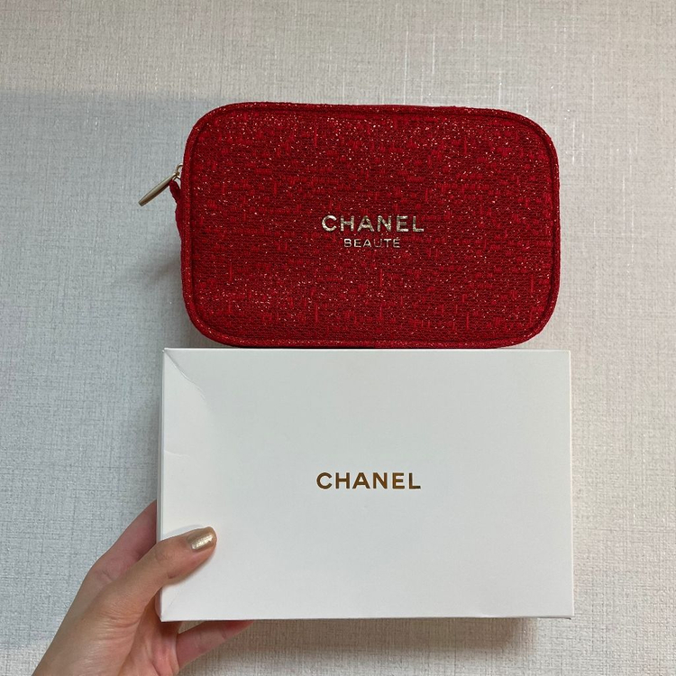 샤넬 CHANEL 레드펄 코스메틱 파우치 한정 새상품 이미지