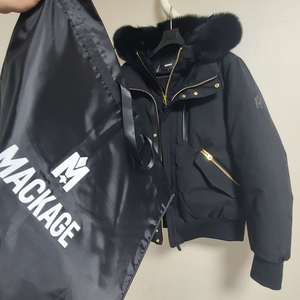맥케이지딕슨42 금장블랙퍼 21fw