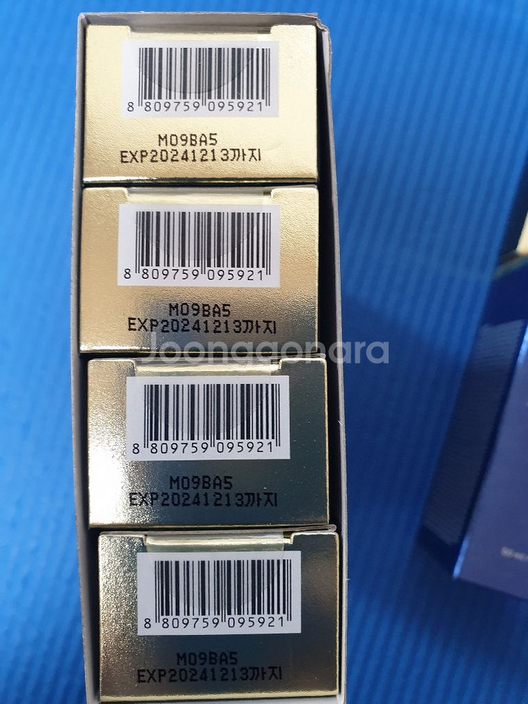 최신상 ahc 시즌10 텐 레볼루션 리얼 아이크림--1