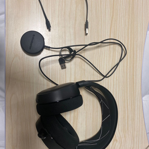 스틸시리즈 Arctis 9 Wireless